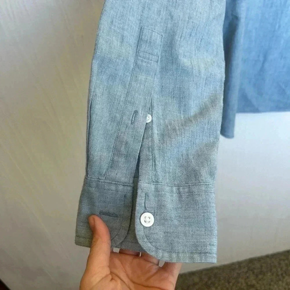 J Crew Men’s button up - Picture 3 of 4